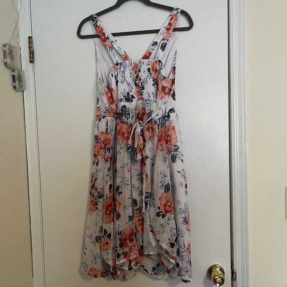 Torrid Size 1 White Floral Print Crinkled Chiffon Sleeveless Mini Dress - Picture 4 of 7